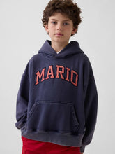 M (8)