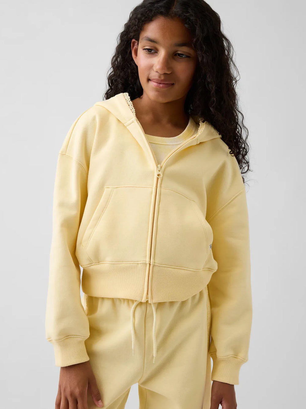 XL (12)