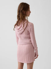 XL (12)