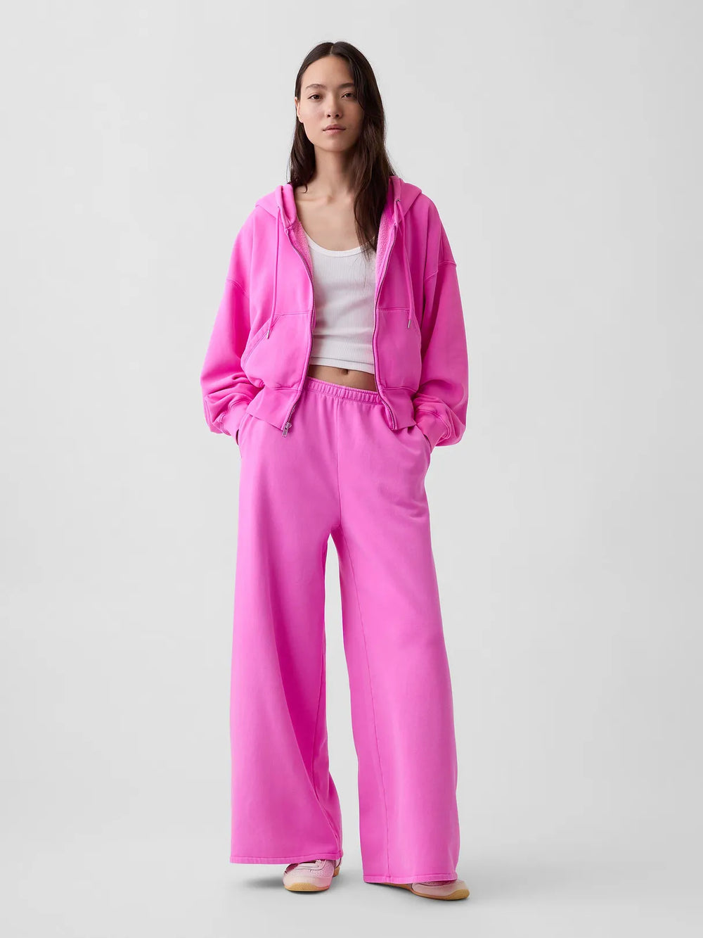 XS