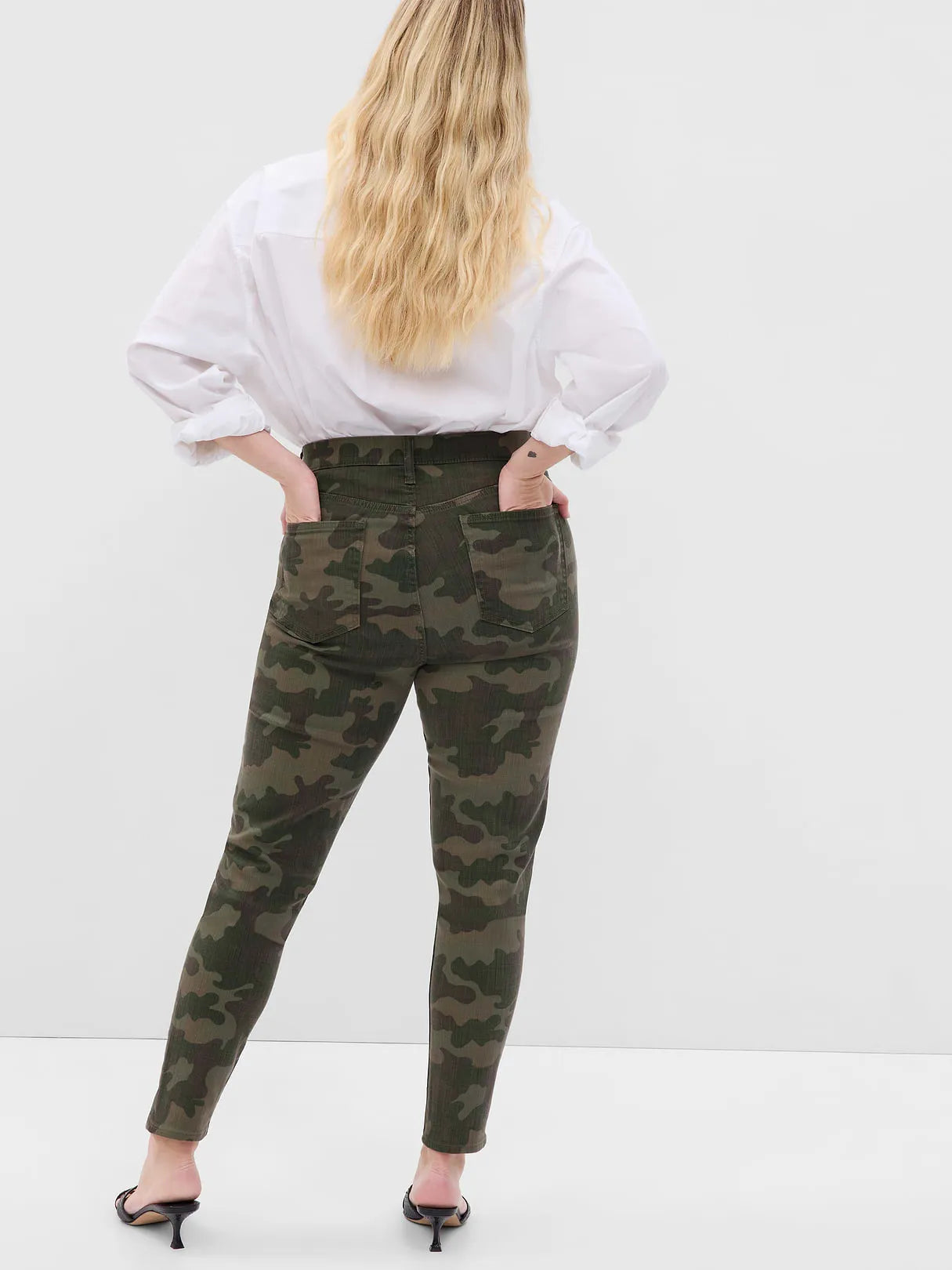 25