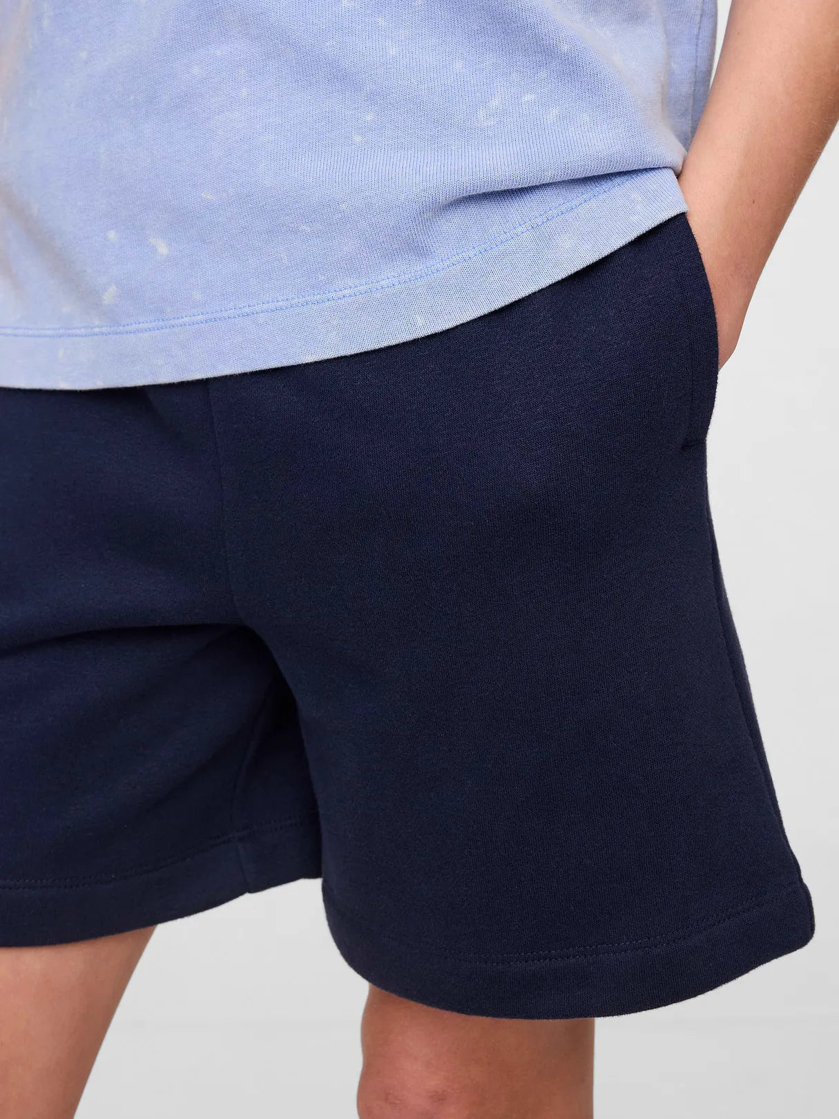 XL (12)