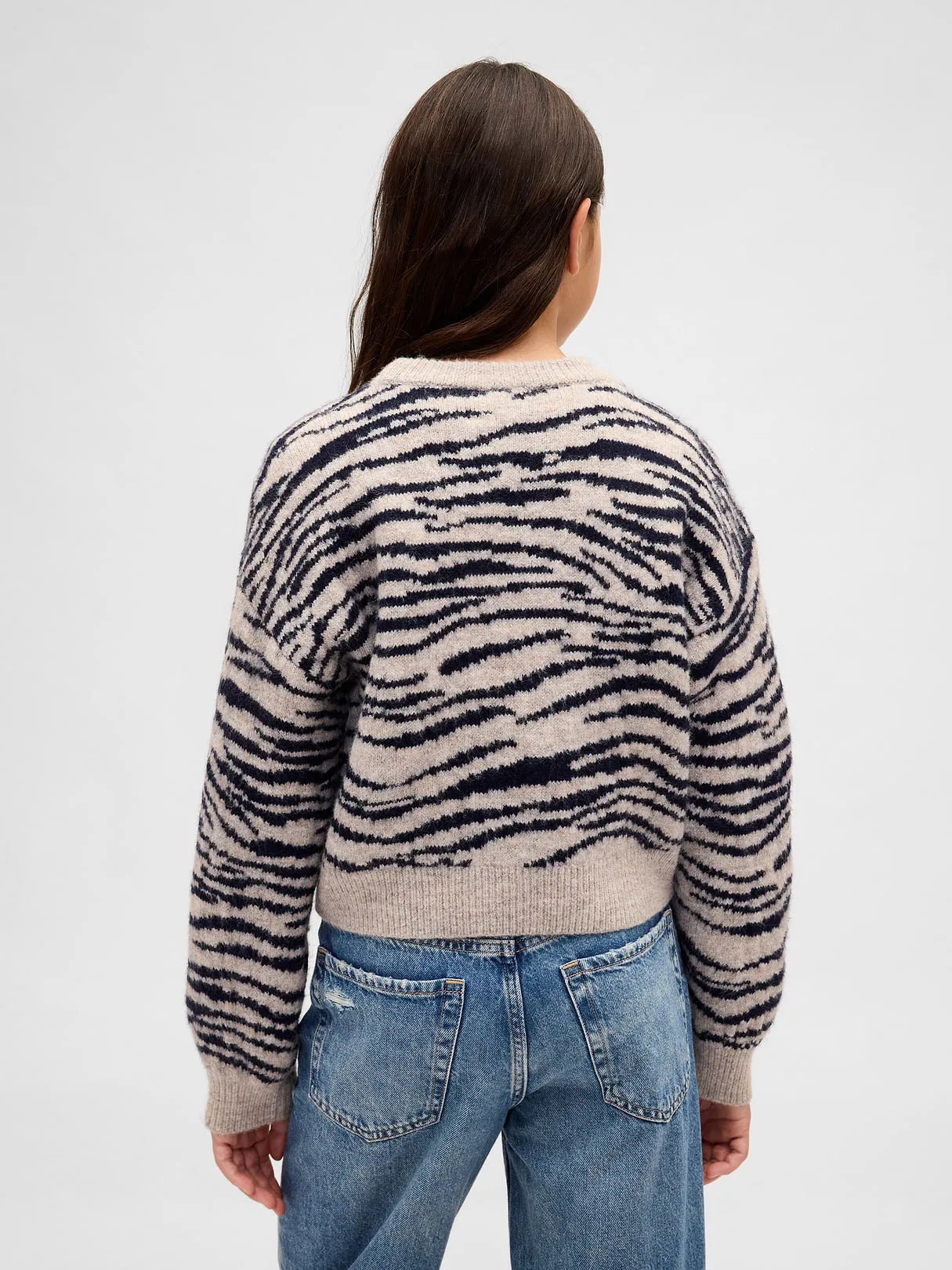 XL (12)