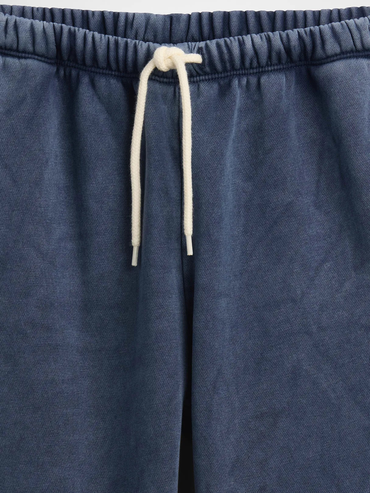 XL (12)