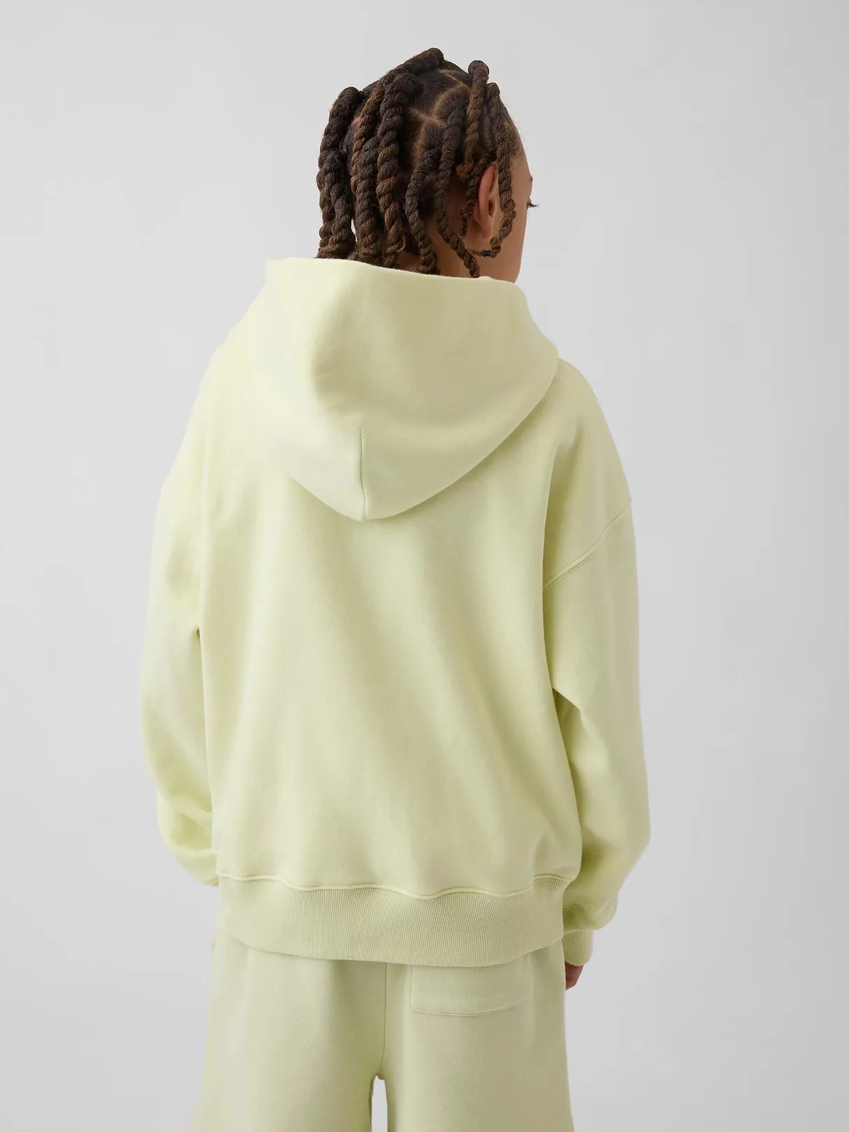 L (10)