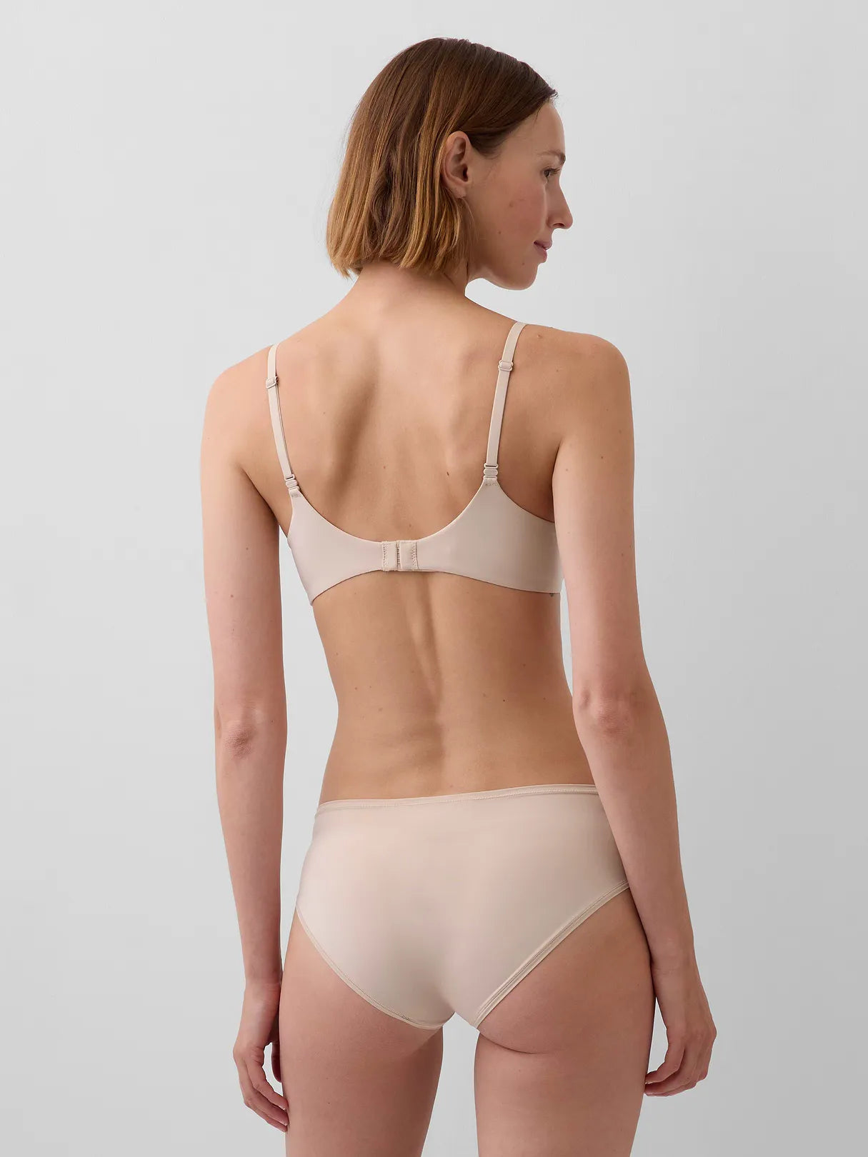 36 B