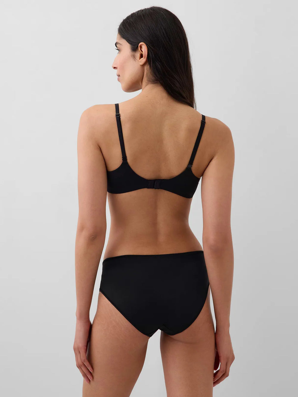32 C