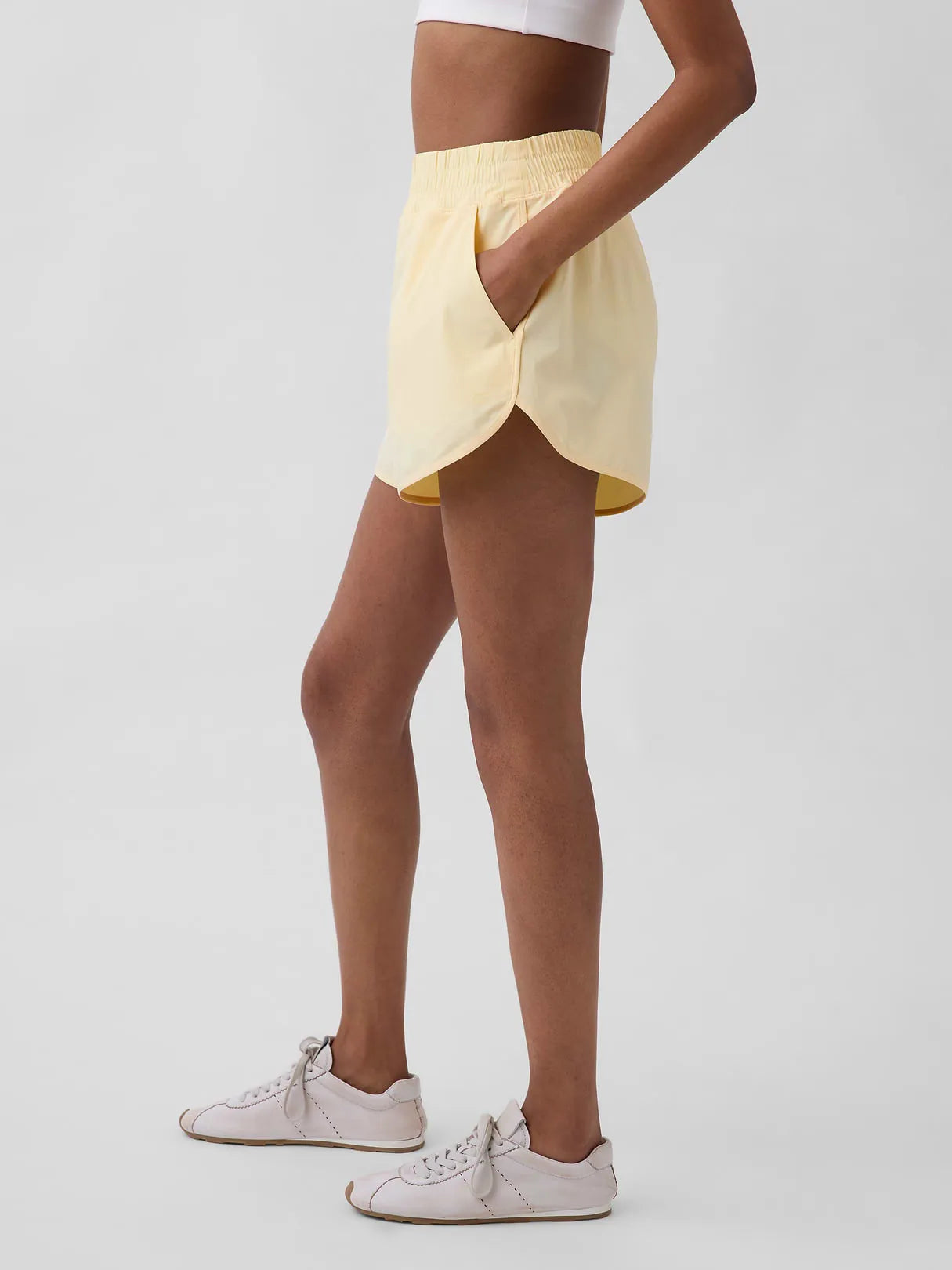 XS