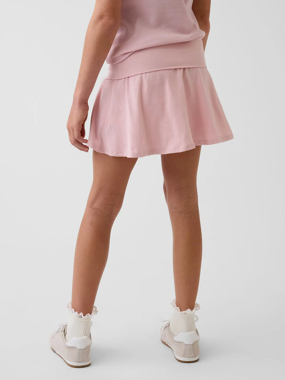 XL (12)