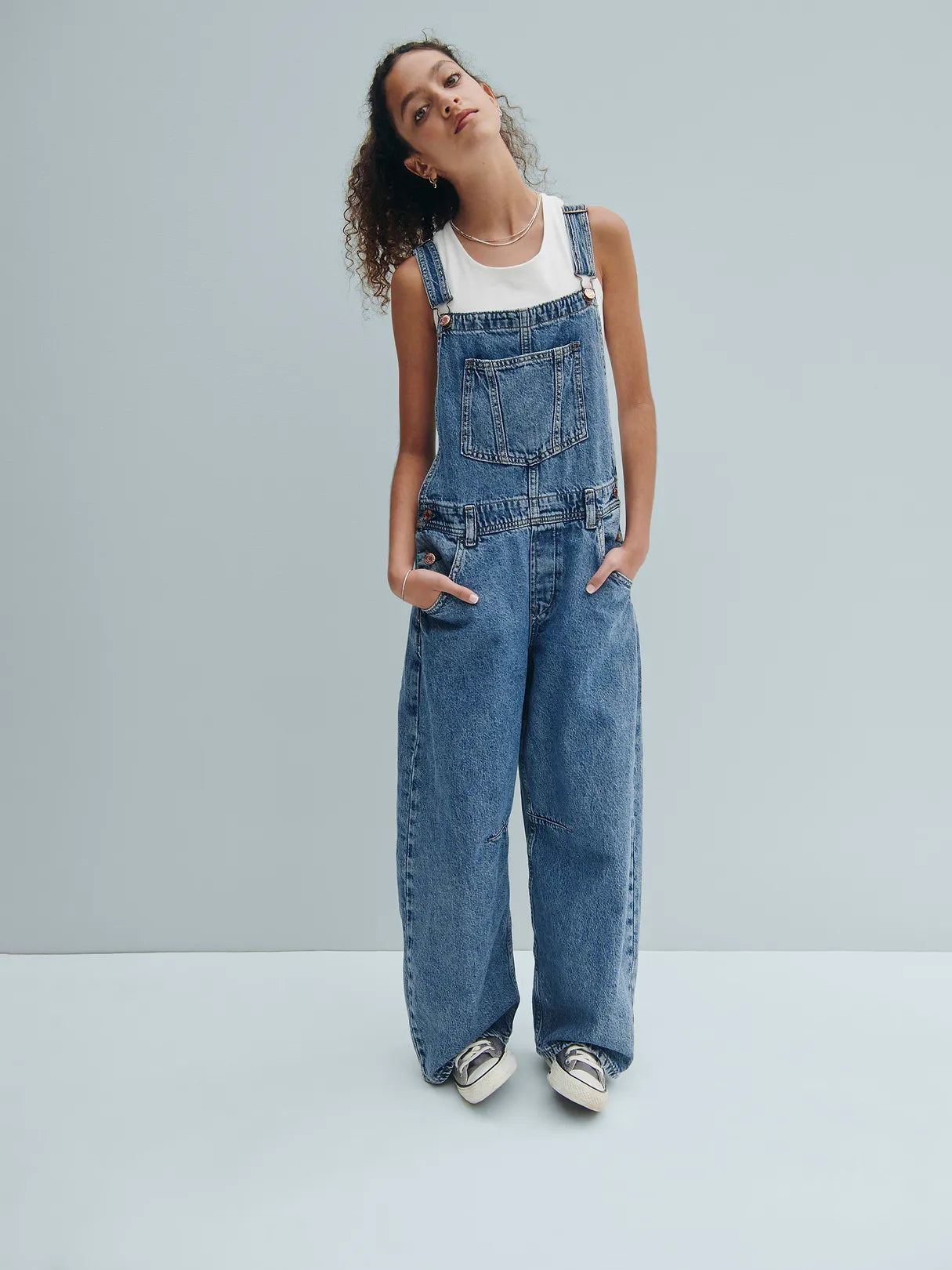 XL (12)