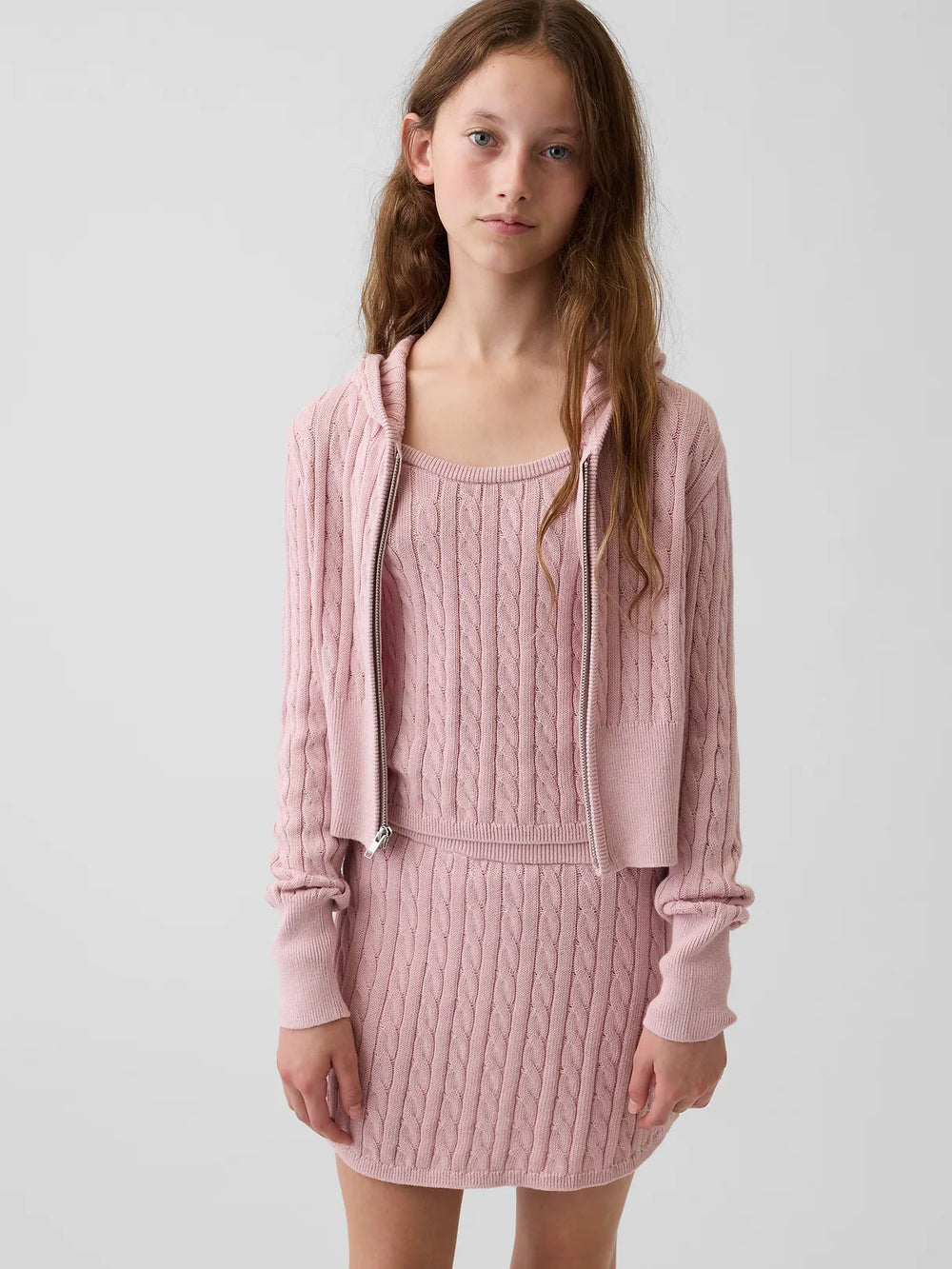 XL (12)