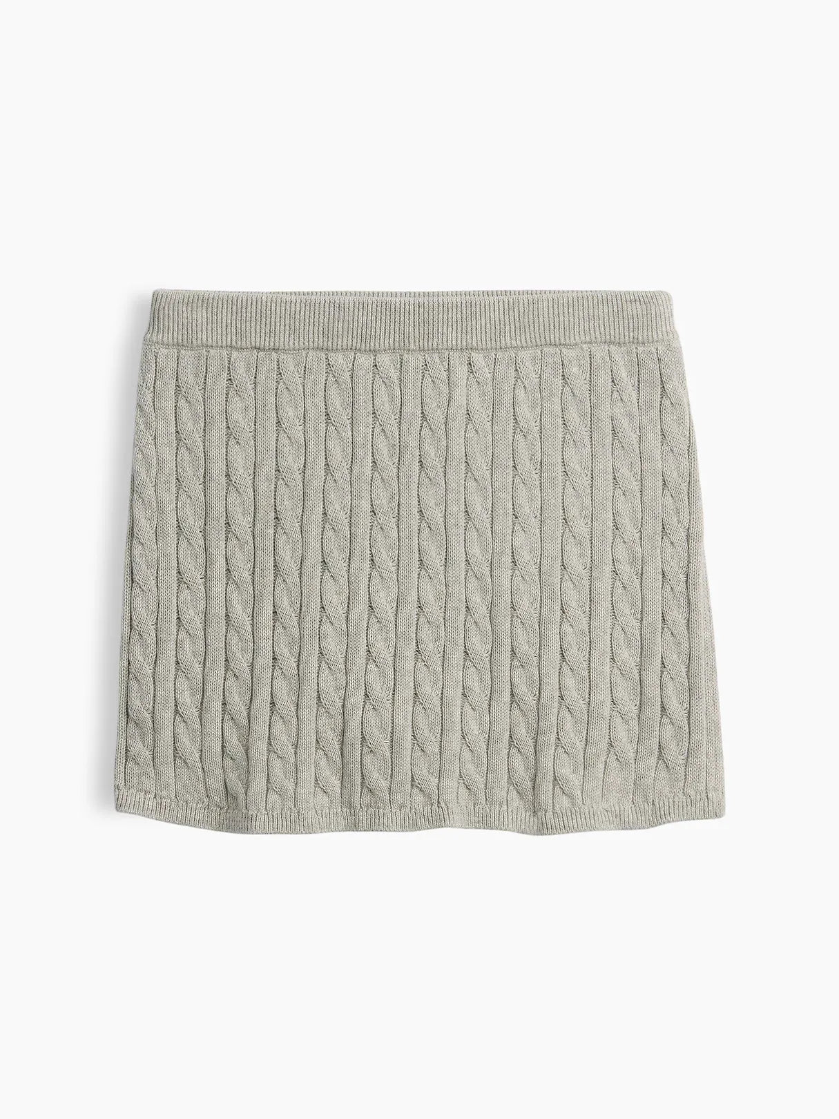 XL (12)