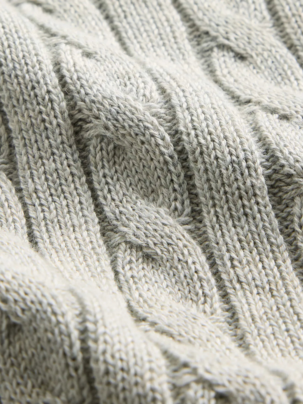 XL (12)
