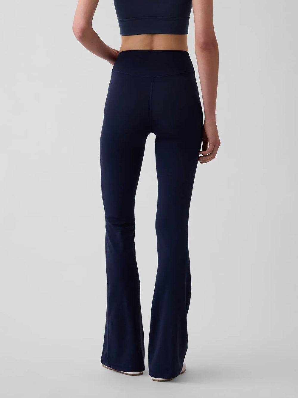 XS