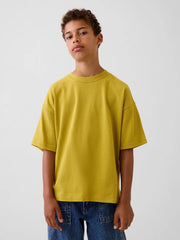 M (8)