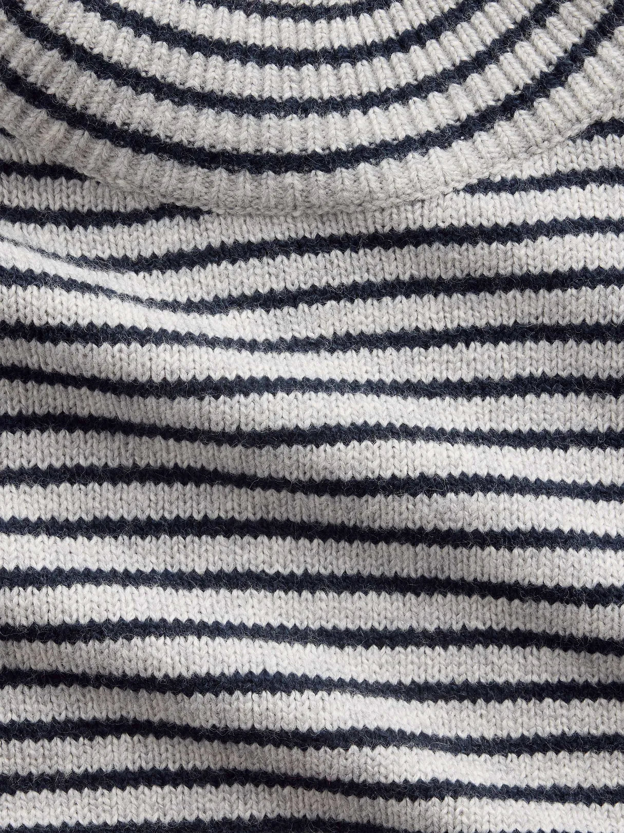 L (10)