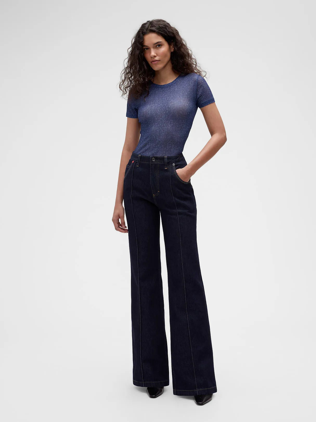 XS