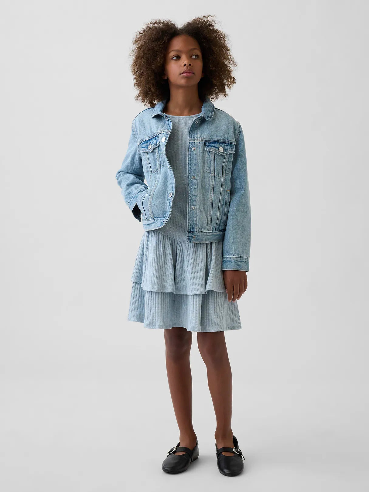 XL (12)