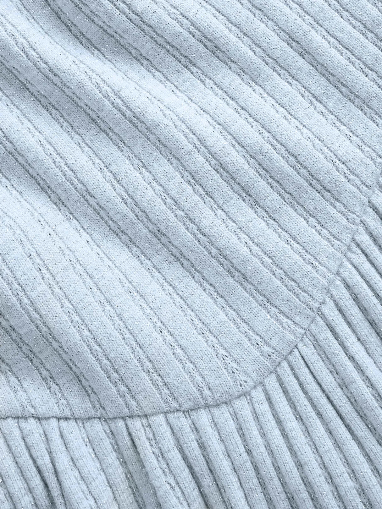 XL (12)