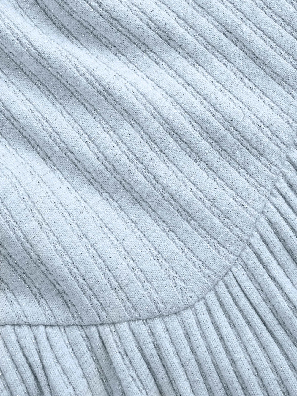 XL (12)