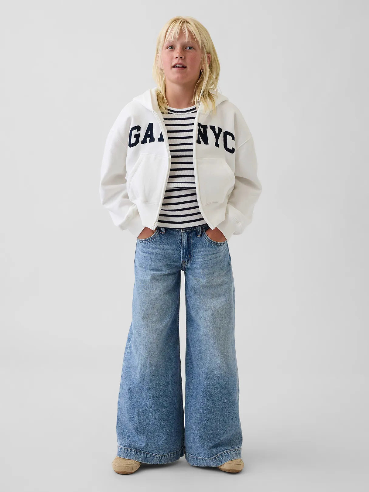XL (12)