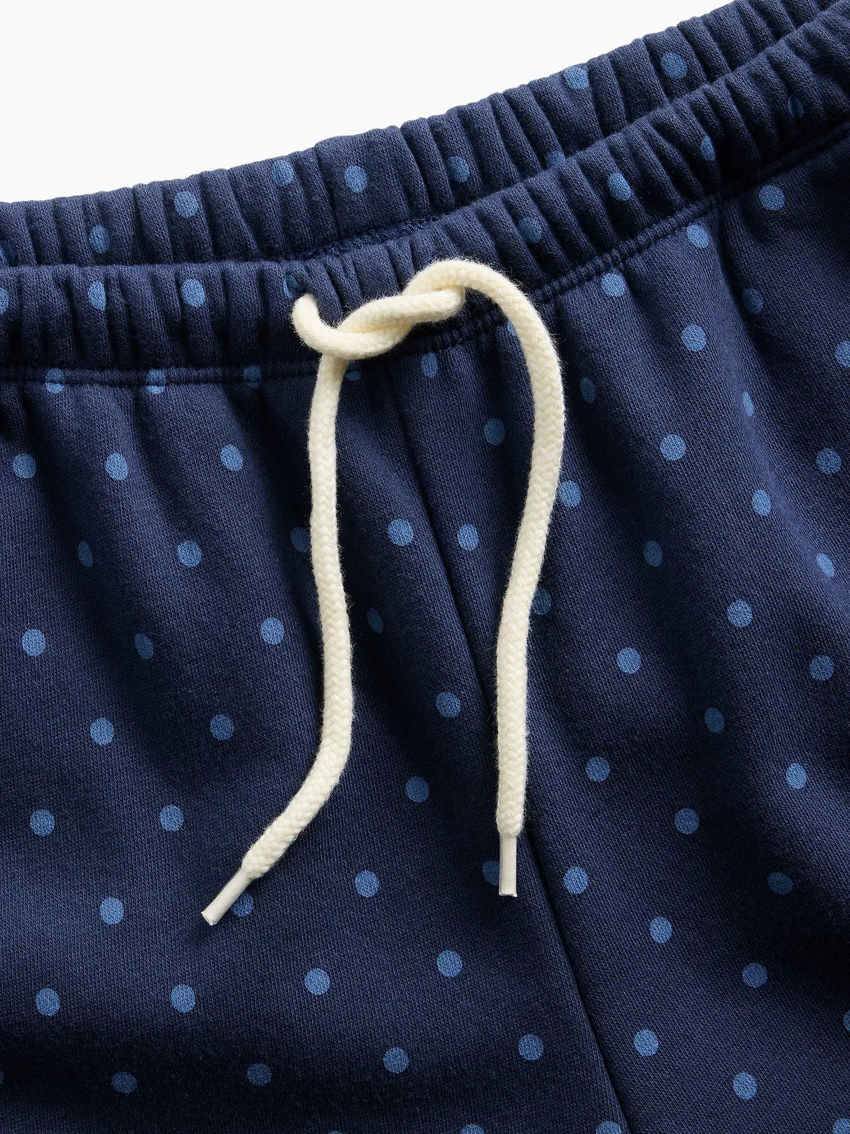 XL (12)