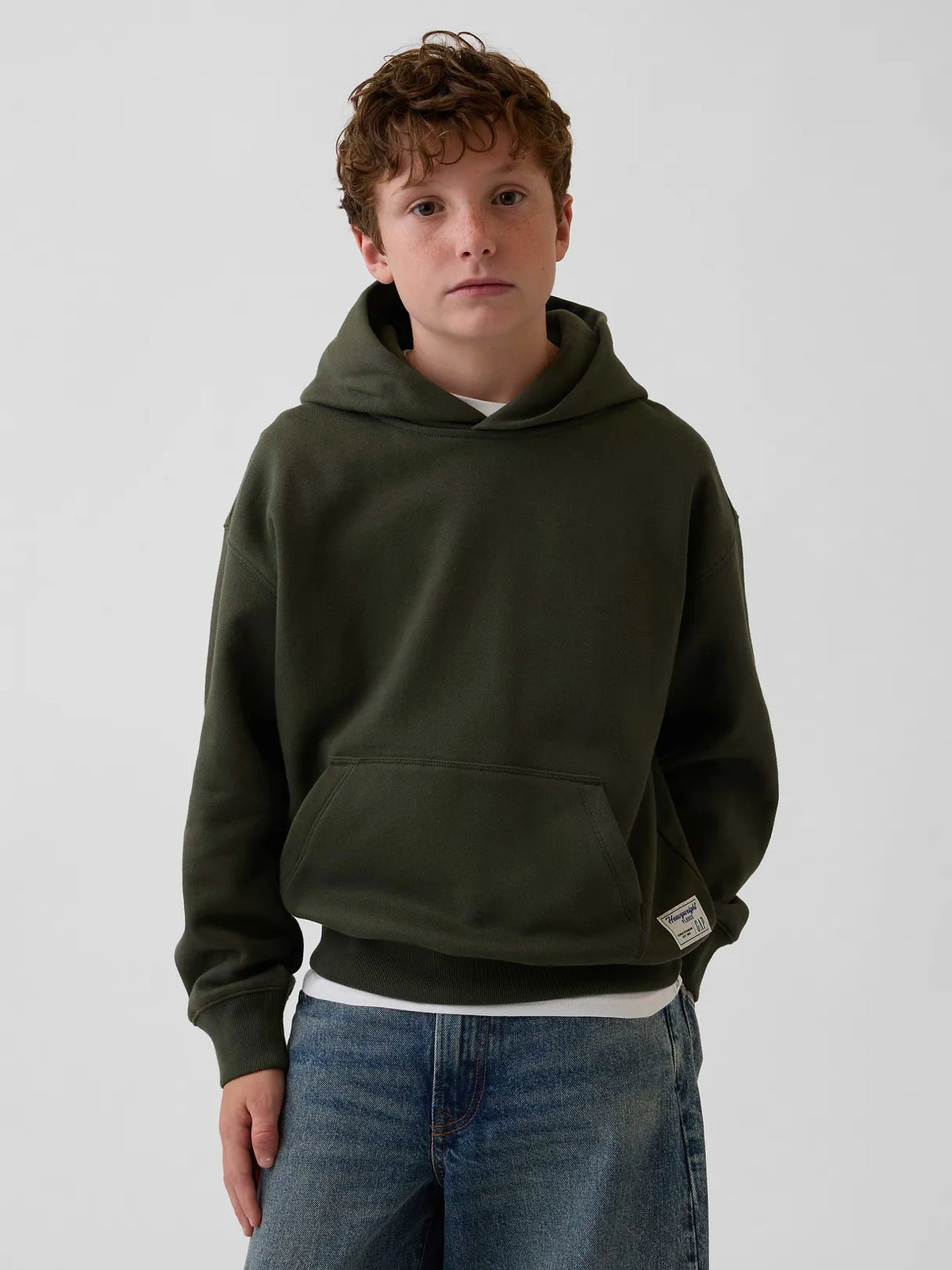 M (8)