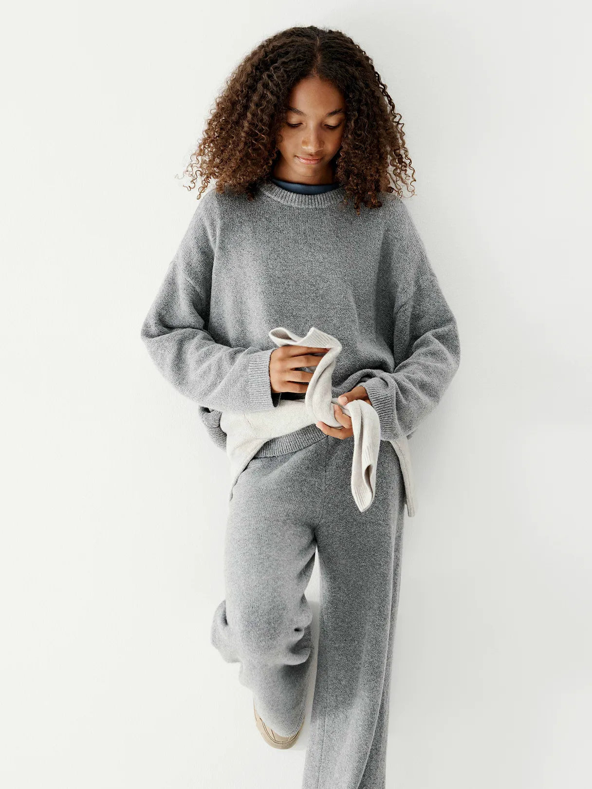 XL (12)